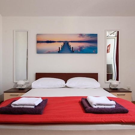 Apartments Blatancic Vodice Ngoại thất bức ảnh