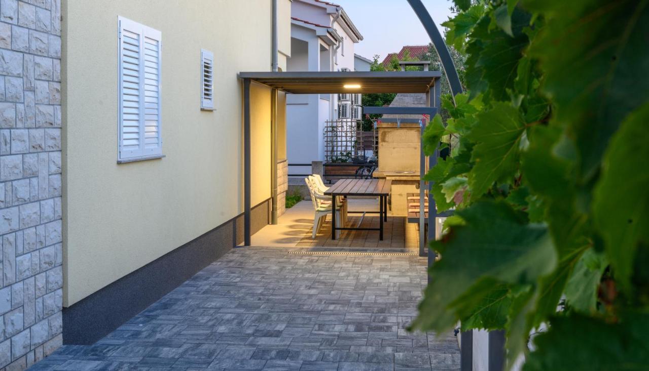 Apartments Blatancic Vodice Ngoại thất bức ảnh