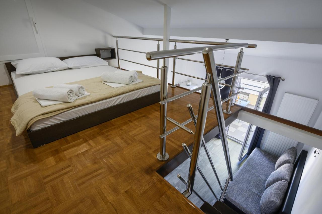 Apartments Blatancic Vodice Ngoại thất bức ảnh