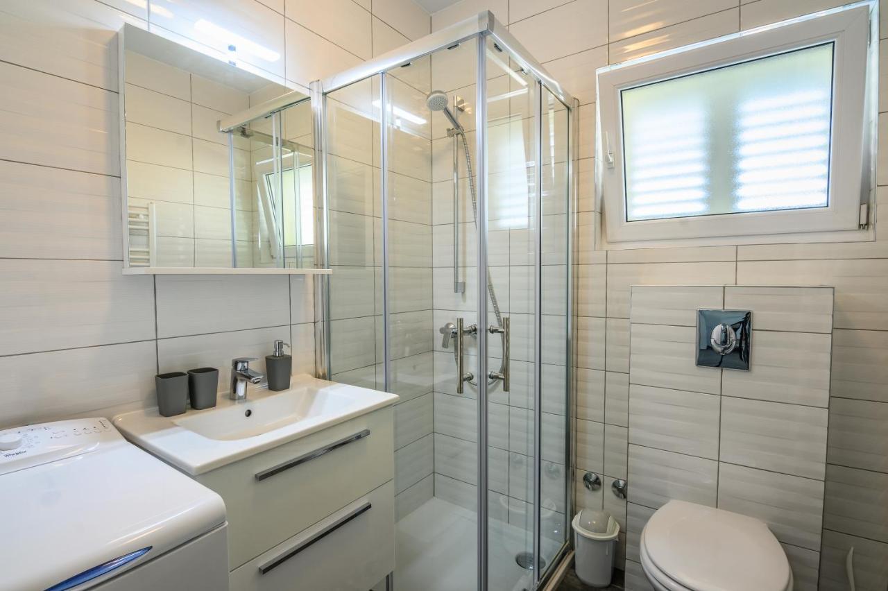 Apartments Blatancic Vodice Ngoại thất bức ảnh