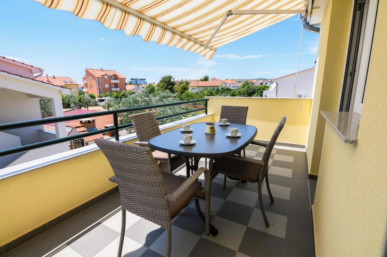 Apartments Blatancic Vodice Ngoại thất bức ảnh
