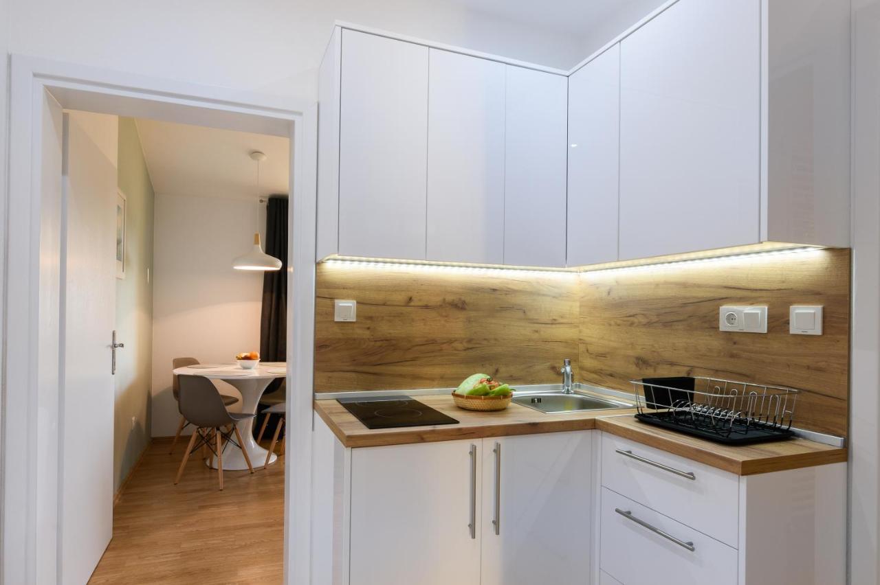 Apartments Blatancic Vodice Ngoại thất bức ảnh